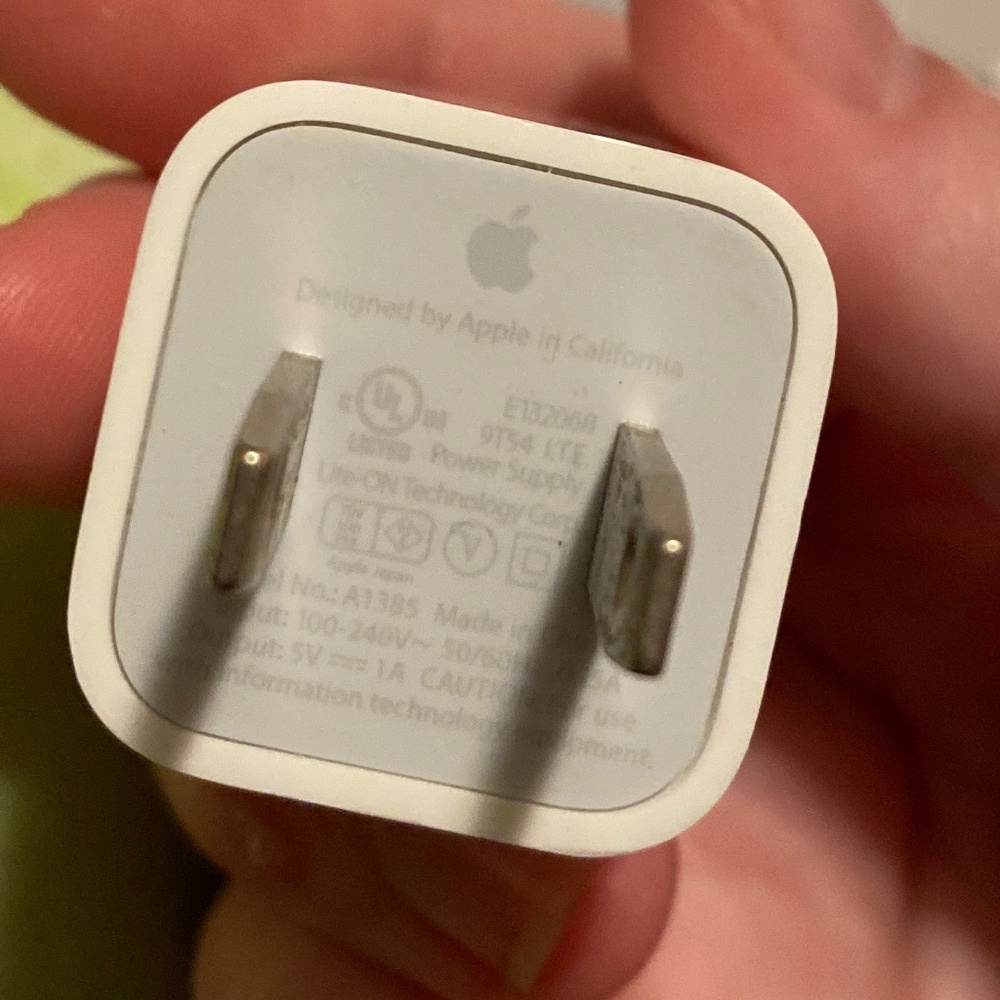 Apple wall adapter